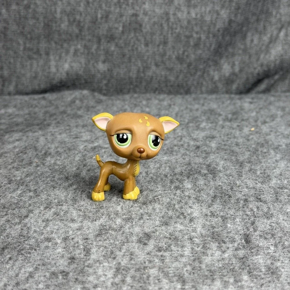 Hasbro‎ Littlest Pet Shop Greyhound #507 Brown Mini Figure LPS Toy Collectible